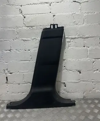 (B) pillar trim (bottom)