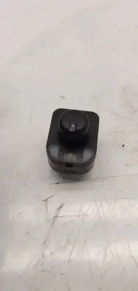 Audi A4 S4 B7 8E 8H Wing mirror switch 8e0959565