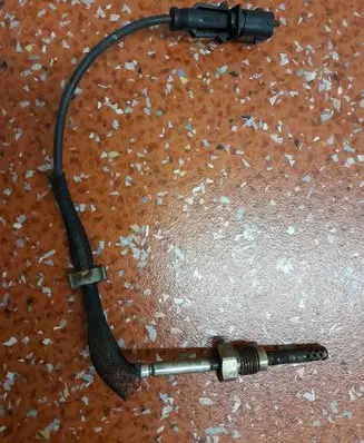 Opel Zafira B Exhaust gas temperature sensor 55355404