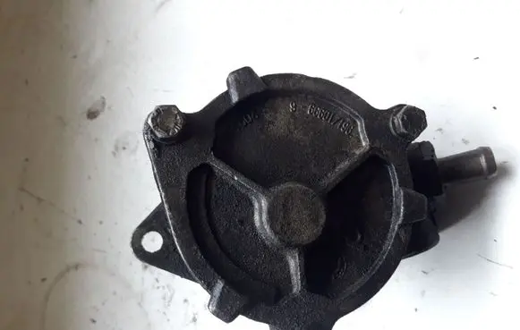 Fiat Stilo Vacuum pump
