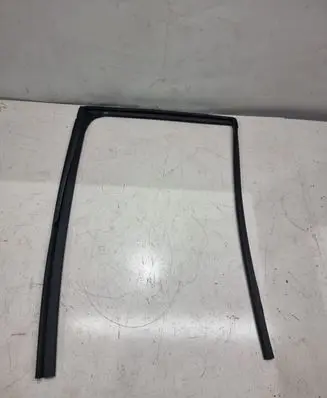 Toyota C-HR I Rubber seal rear door window/glass 68152F4010