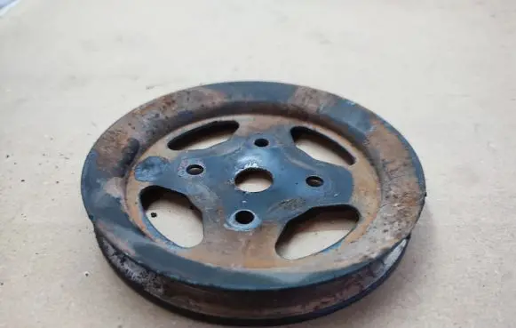 Nissan X-Trail T30 Power steering pump pulley 