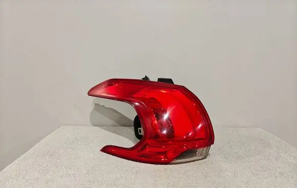 Peugeot 2008 I Rear/tail lights 9678074280 L90031021