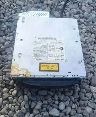 BMW 5 E60 E61 CD/DVD changer 9131850 020469