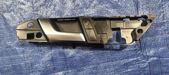 Mercedes-Benz E C207 W207 Front door interior handle 79202-2017