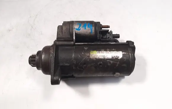 Volkswagen Golf IV Starter motor 02A911024G