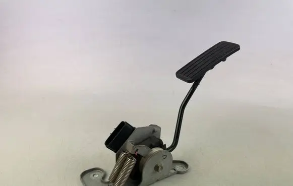 Subaru Legacy Accelerator throttle pedal 36010AG060 1988000180