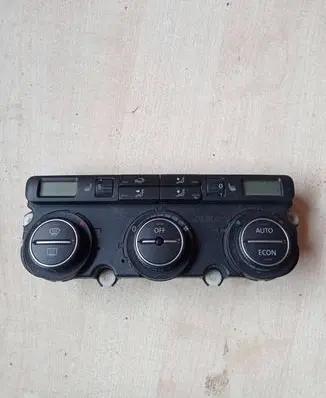Volkswagen Touran I Climate control unit