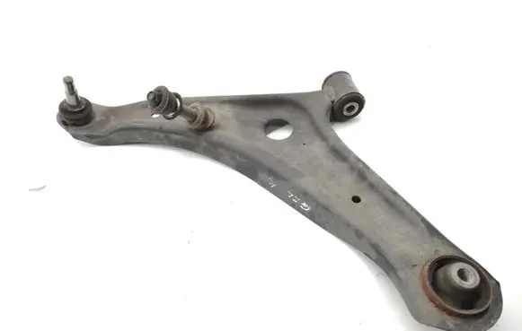 Mitsubishi Space Star Front lower control arm/wishbone 