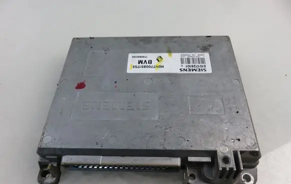 Renault 19 Engine control unit/module S101728101C 7700851755