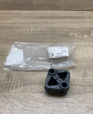 Mercedes-Benz GLE (W166 - C292) Muffler mount bracket/holder A2314920044