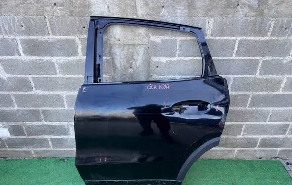 Mercedes-Benz B W247 Rear door