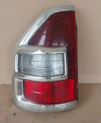 Mitsubishi Pajero Rear/tail lights R1726