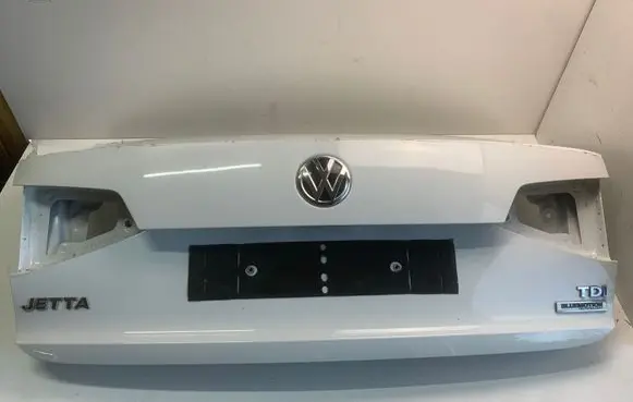 Volkswagen Jetta VI Tailgate/trunk/boot lid
