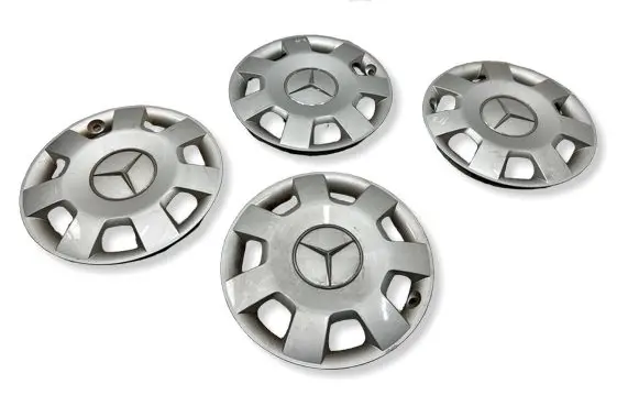 Mercedes-Benz A W169 R16 wheel hub/cap/trim A1694000525 A1694010224
