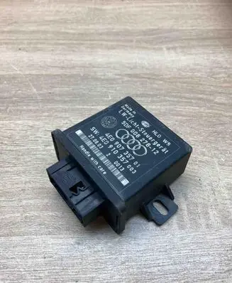 Audi A8 S8 D3 4E Light module LCM 4E0907357 4E0910357