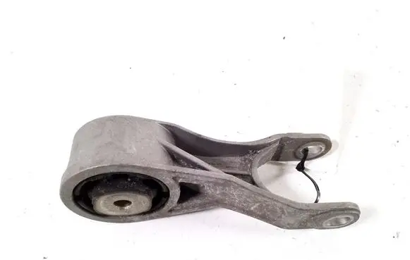 Porsche Cayenne (9Y0 9Y3) Engine mount bracket 9Y01993331C
