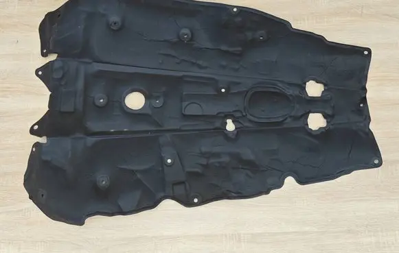 BMW 4 G22 G23 G24 G26 Front underbody cover/under tray 7433817