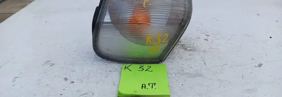 Mitsubishi L200 Front indicator light 5164665