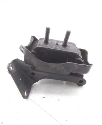 Iveco Daily 6th gen Engine mount bracket