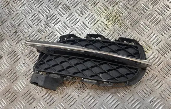 Jaguar XJ X351 Front bumper lower grill AW9315K233AC