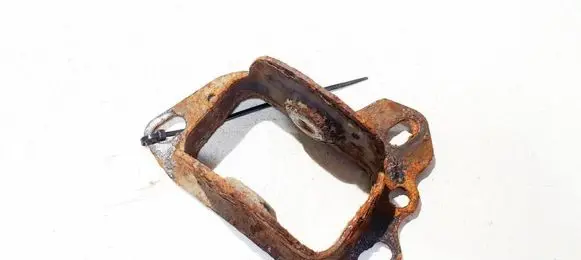 BMW 3 E46 Bracket in trunk/boot 