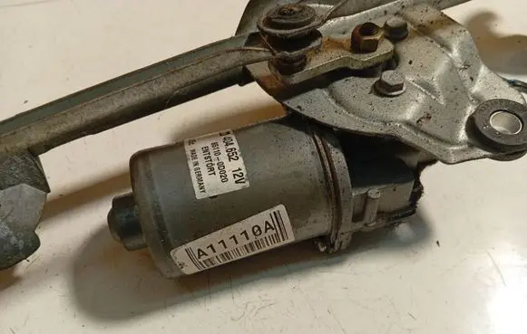 Toyota Yaris Wiper motor 404652