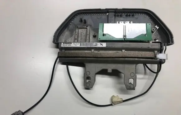 Volvo XC70 Aerial GPS antenna 8622260