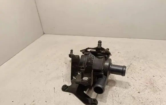 Audi A7 S7 4G Electric auxiliary coolant/water pump 4G0820195D