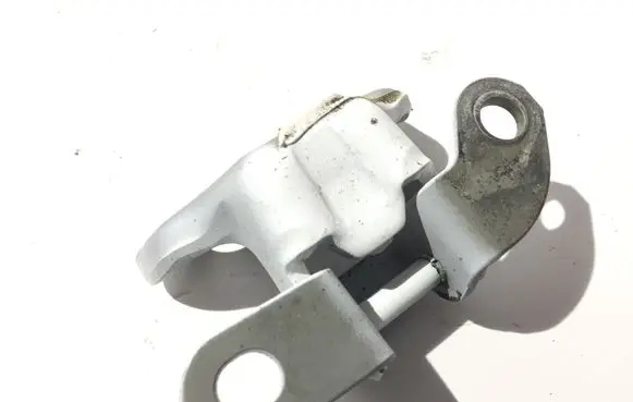 Toyota Yaris Rear door upper hinge