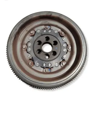 Volkswagen PASSAT B7 Flywheel 03L105266CM