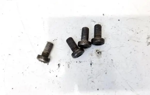 Land Rover Freelander 2 - LR2 Nuts/bolts 