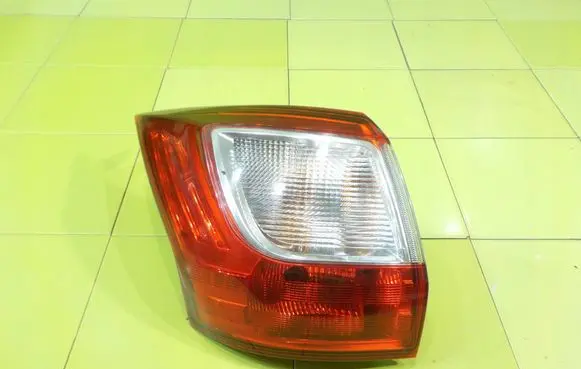 Ford Grand C-MAX Rear/tail lights 89505039