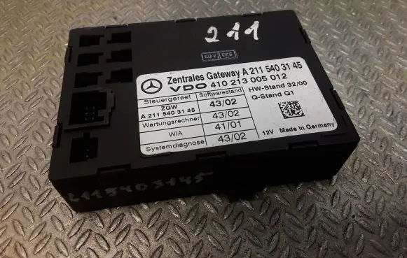 Mercedes-Benz E W211 Gateway control module 2115403145 A2115403145