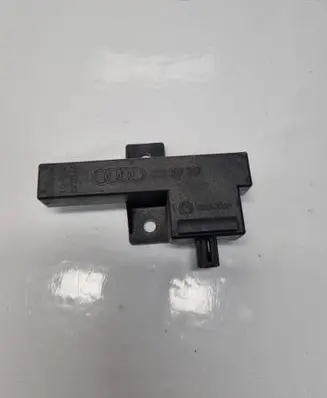 Keyless (KESSY) go control unit/module