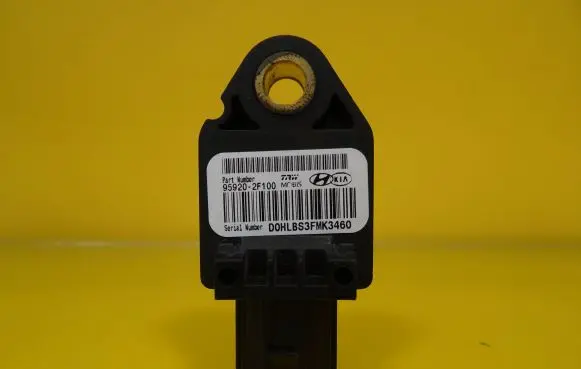 KIA Cerato Airbag deployment crash/impact sensor 959202F100