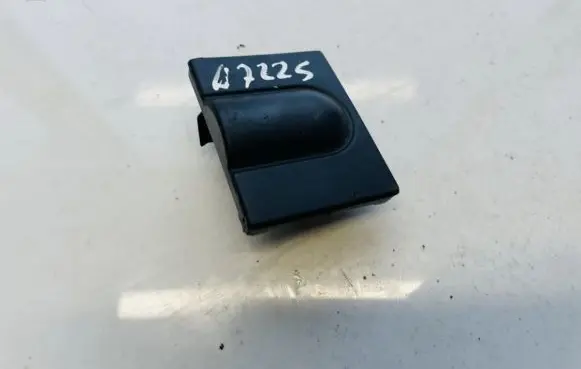 Volkswagen Golf III Other interior part 1h6819741