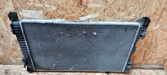 Mercedes-Benz SLK R171 Coolant radiator A1715000203 1715000203