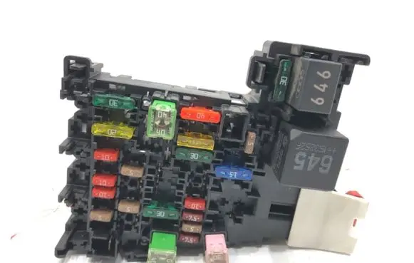 Skoda Octavia Mk3 (5E) Fuse box set 5Q0937615C