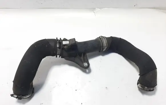 Audi A5 8T 8F Intercooler hose/pipe 8K0145673E 8K0145709E