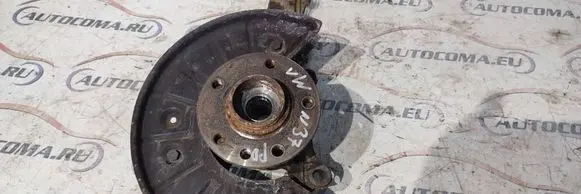 Volkswagen Touareg I Front wheel hub