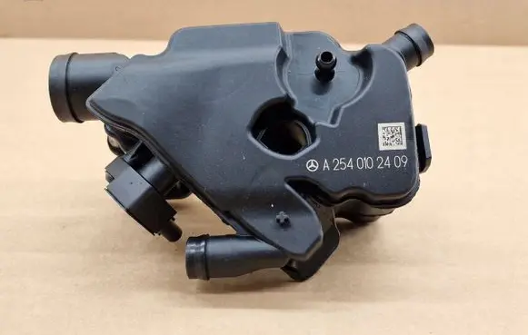 Mercedes-Benz C W203 Breather valve 
