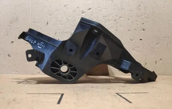 Volkswagen Golf VIII Front bumper mounting bracket 5Q2723058AS