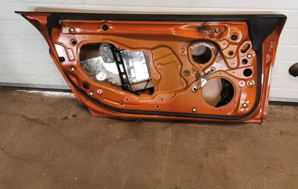 Audi R8 42 Front door 420831311