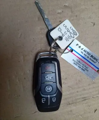 Ford Fusion II Ignition key/card 