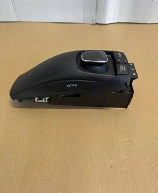 Lexus RX 450H Head unit multimedia control 8478048010C0 2372000251