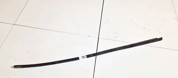 Peugeot 206 Windshield trim 
