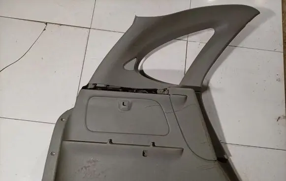 Renault Scenic I Other trunk/boot trim element 7700835115