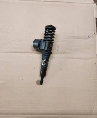 Audi A3 S3 8P Fuel injector 03G130073G 0414720404
