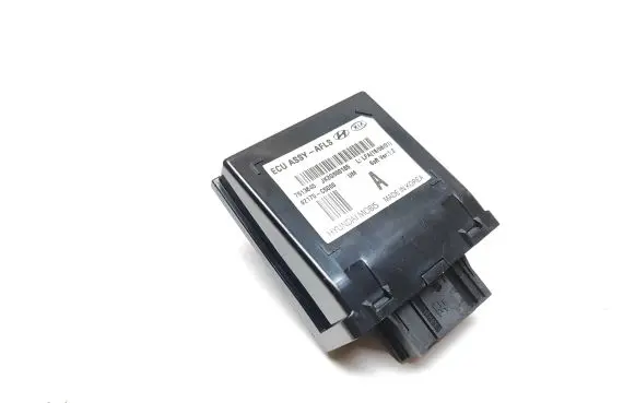 KIA Sorento Light module LCM 92170C5000 7513645 JK2G600165